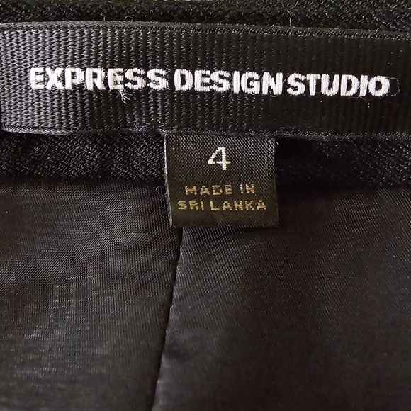 Express Design Studio Classic Black Pencil Skirt, Size 4 - Picture 4 of 5